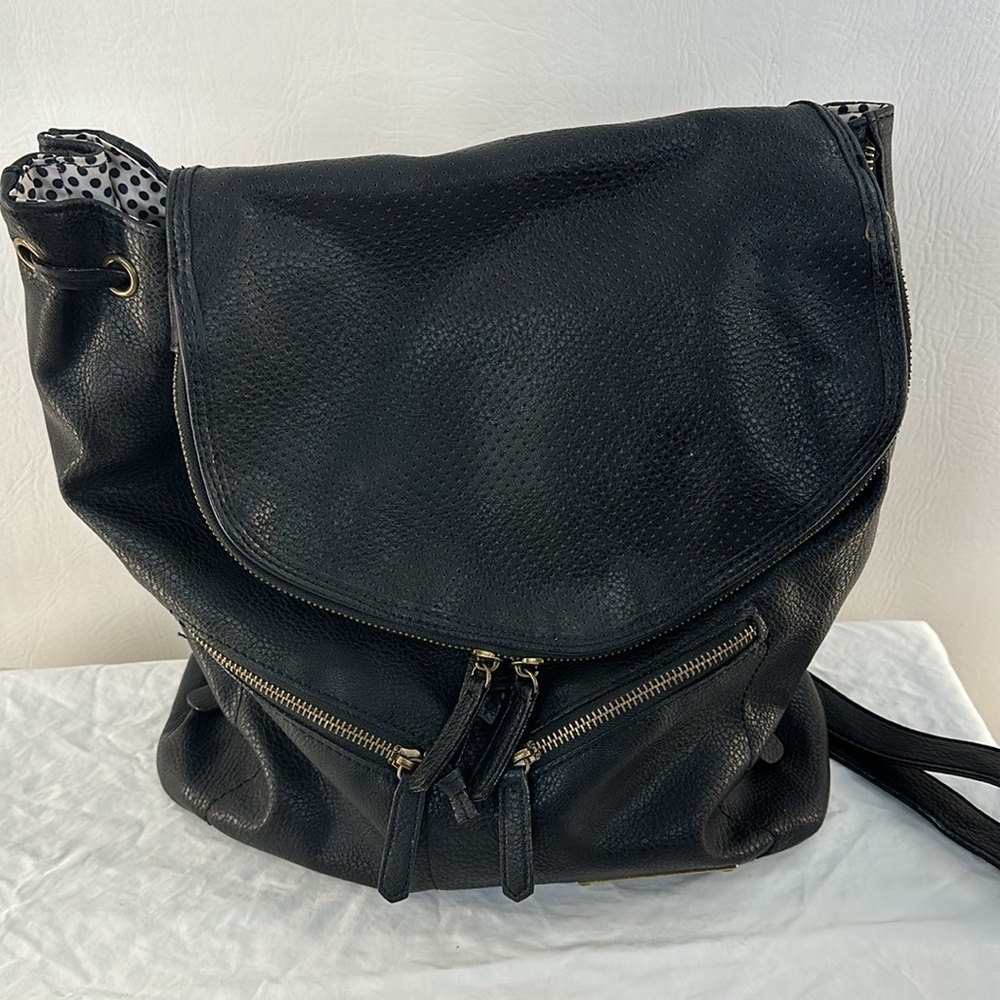Gianni Bini Drawstring Faux Pebbled Leather Backpack - Picture 10 of 10